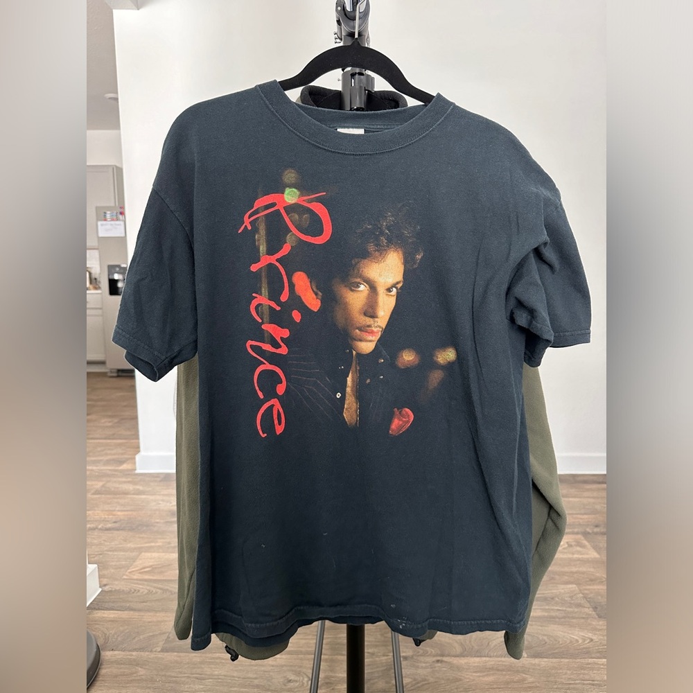 Prince musicology 2004ever Tour Shirt